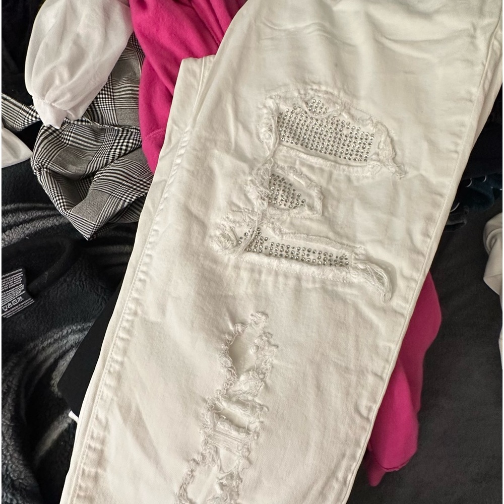 White jeans